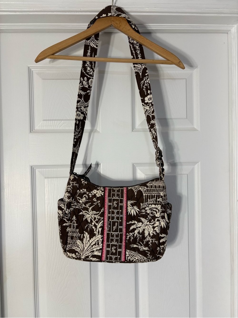 Vera Bradley Brown Floral Quilted Crossbody with Pink Trim( Read)